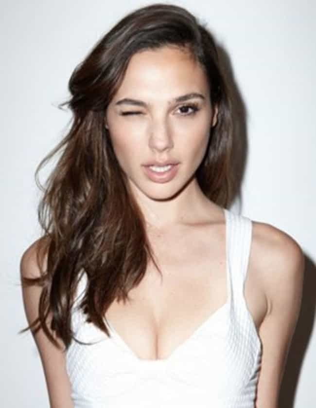 The 25 Hottest Gal Gadot Photos Ever Ranked
