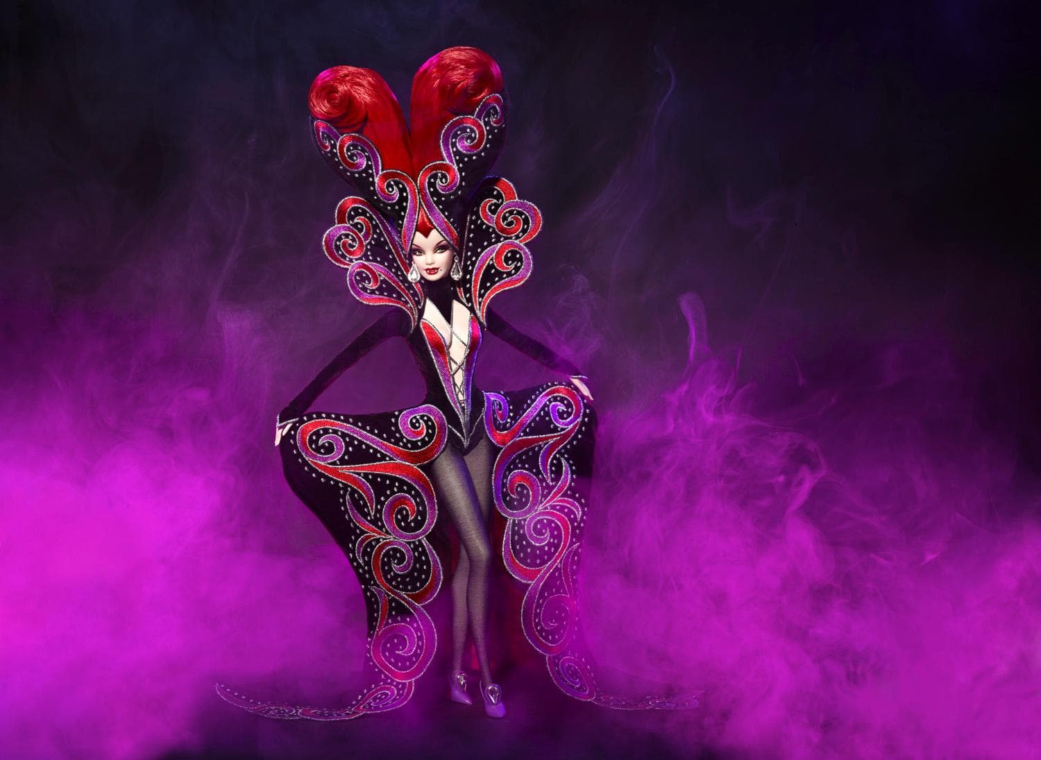this-insane-bob-mackie-dress-photo-u1