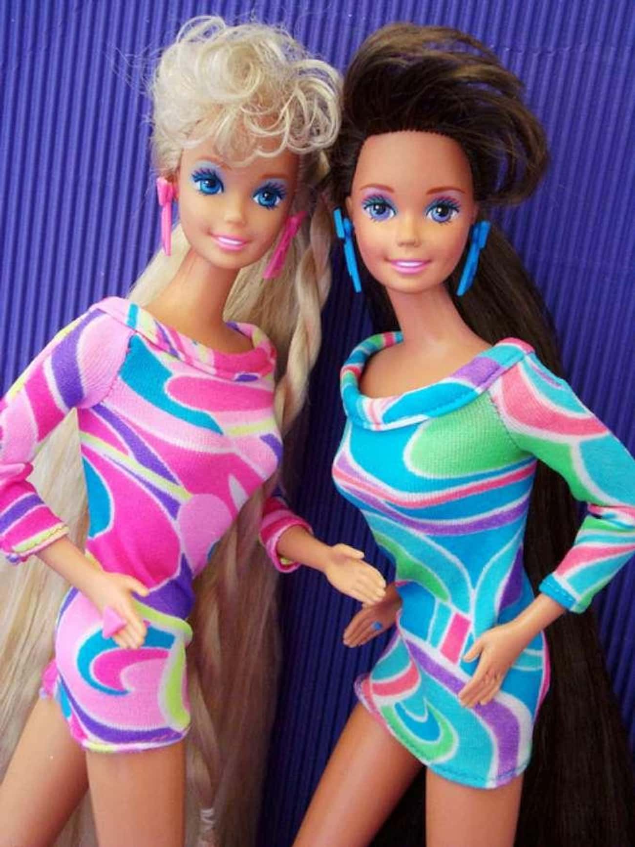 Старые куклы барби. Барби тотали Хэир. Кукла Барби totally hair 1991. Куклы Барби тотали Хайр. Кукла Барби 90х тотали Хайр.