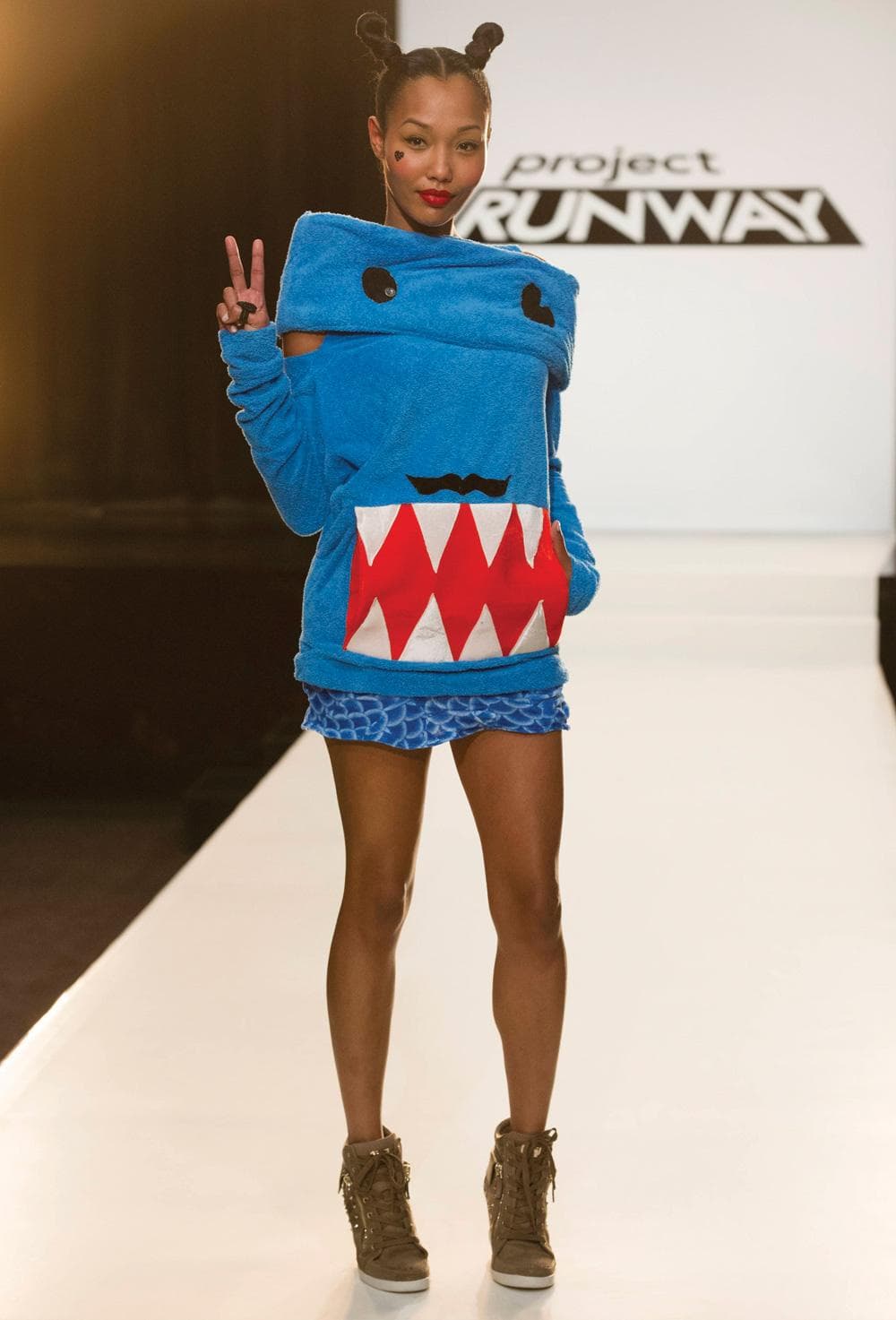 Project runway outfits deals