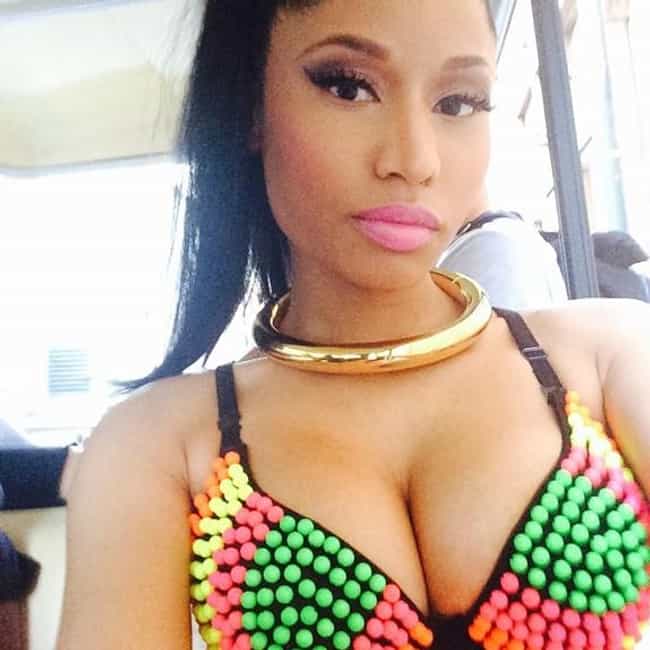 Niki minaj nude hot naked 2