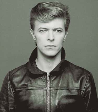 young-david-bowie-in-black-leather-zipup-jacket-photo-u1?auto=format&q=60&fit=crop&fm=pjpg&w=375