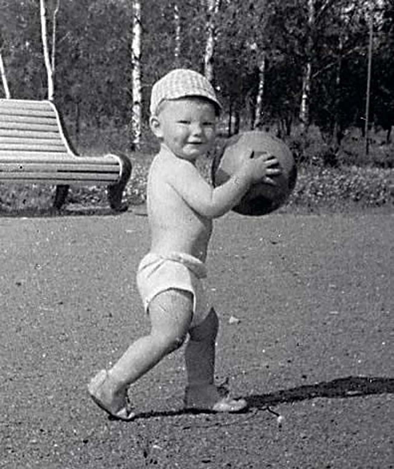 Young Jim Carrey in Diaper and Cap as a Toddler