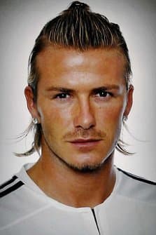 20 Pictures of Young David Beckham