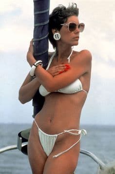 Jaime lee curtis sexy