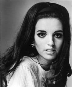 25 Pictures of Young Liza Minnelli