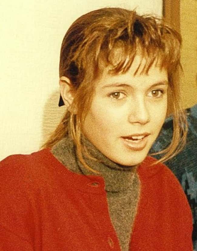 Young Heidi Klum In Gray Turtleneck And Red Sweater Photo U1?auto=format&q=60&fit=crop&fm=pjpg&w=650