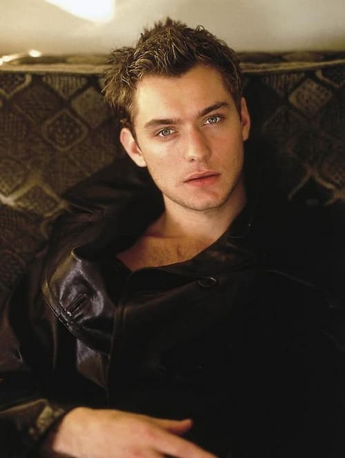 23 Pictures of Young Jude Law