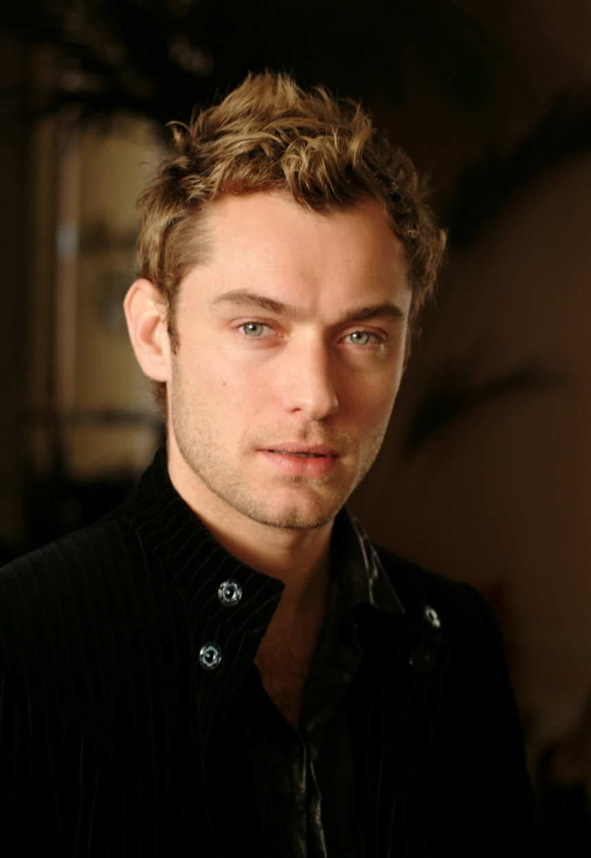 23 Pictures of Young Jude Law
