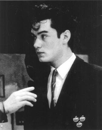 23 Pictures of Young Jude Law