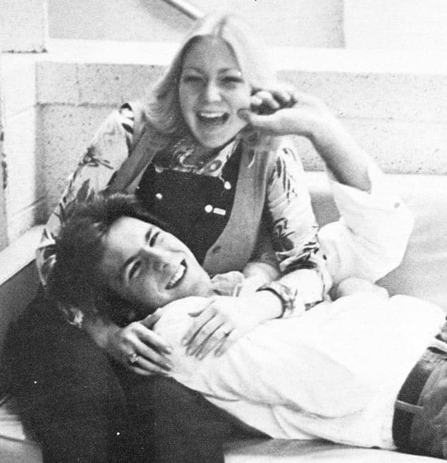 10 Photos of James Gandolfini When He Was Young (Page 2)