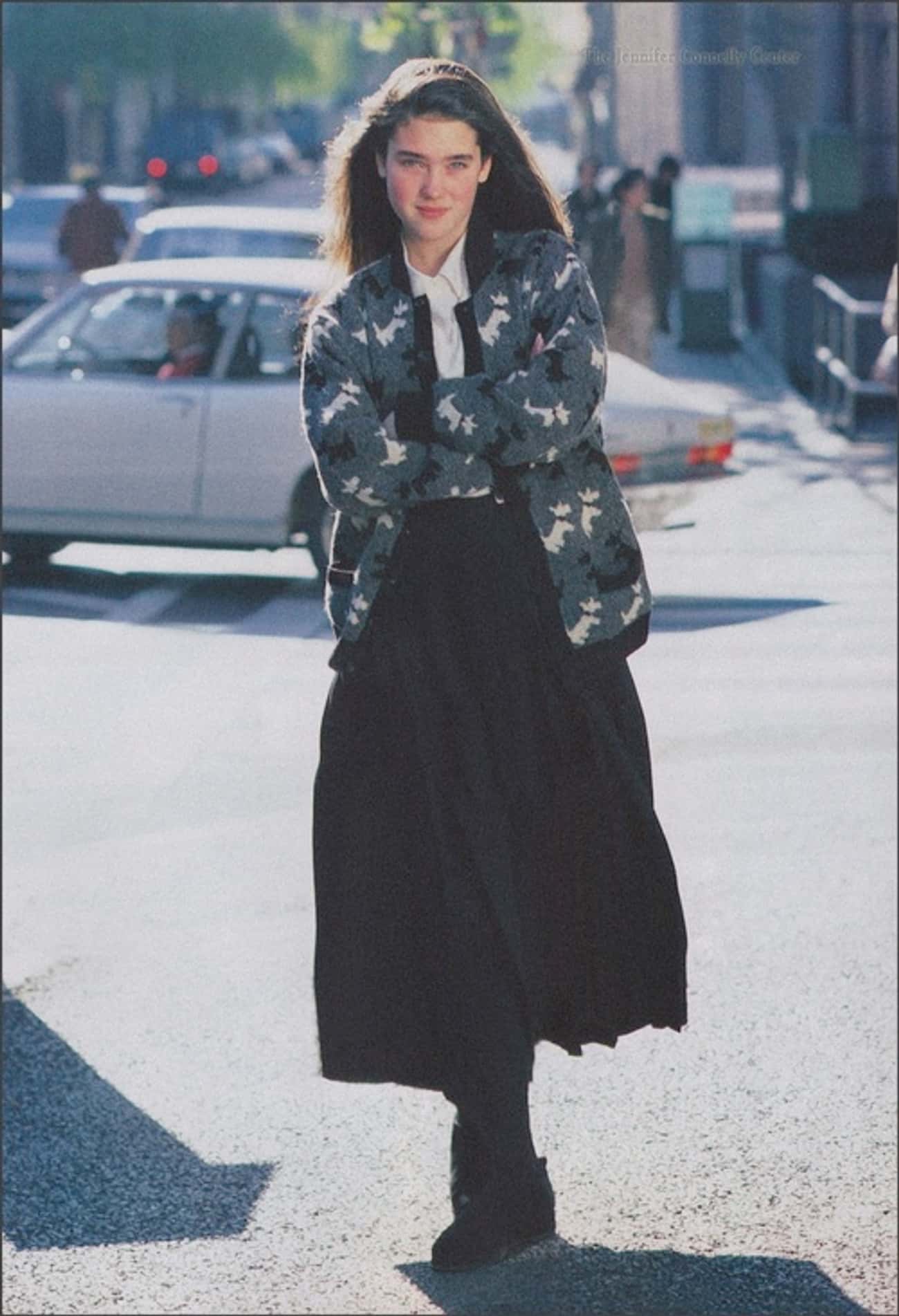Young Jennifer Connelly Walking Down The Street