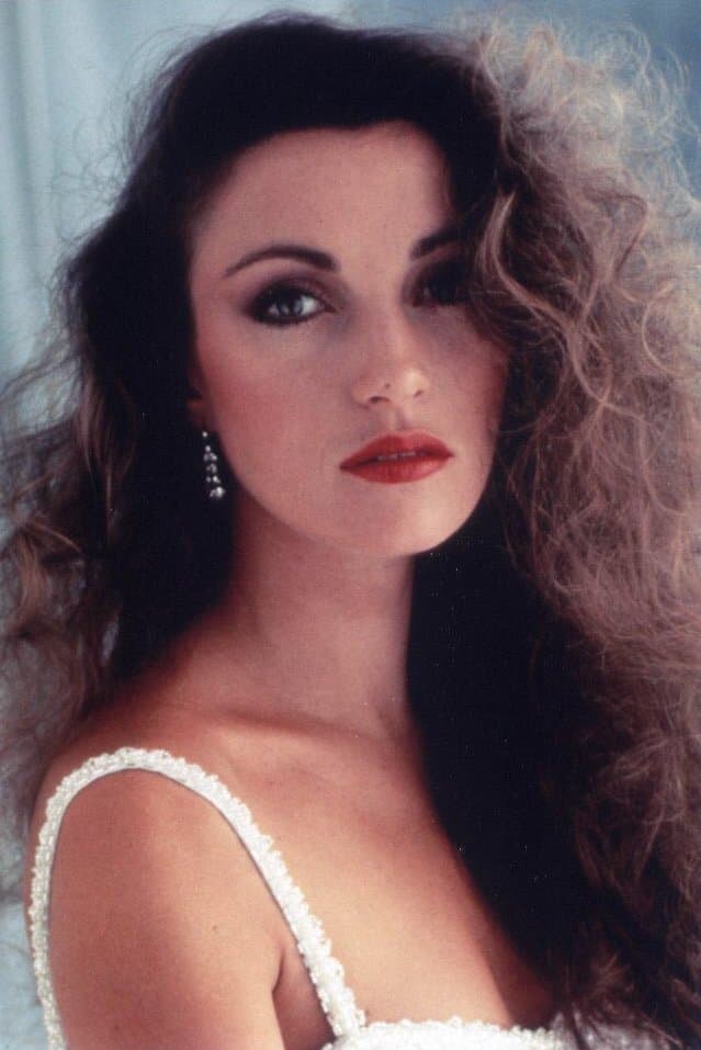30 Photos of Jane Seymour When She Was Young
