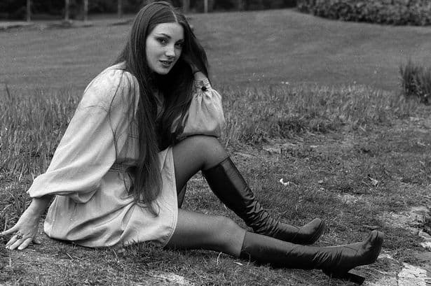 30 Photos of Jane Seymour When She Was Young