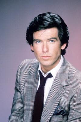 27 Photos of Pierce Brosnan When He Was Young