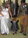 The Flowers Wore The Same Outfit As The Flower Girl on Random Hilarious Hillbilly Wedding Photos