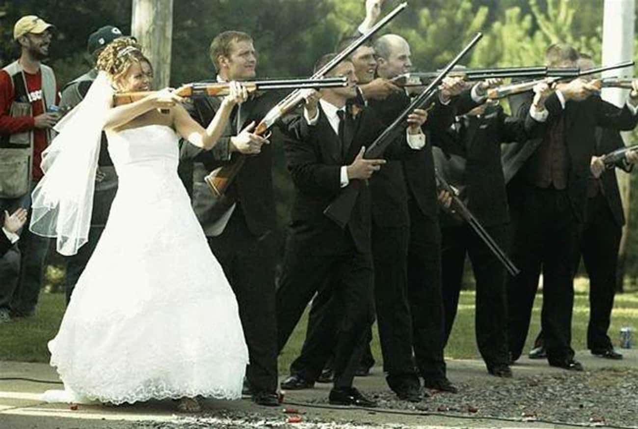 Стрельба на свадьбе