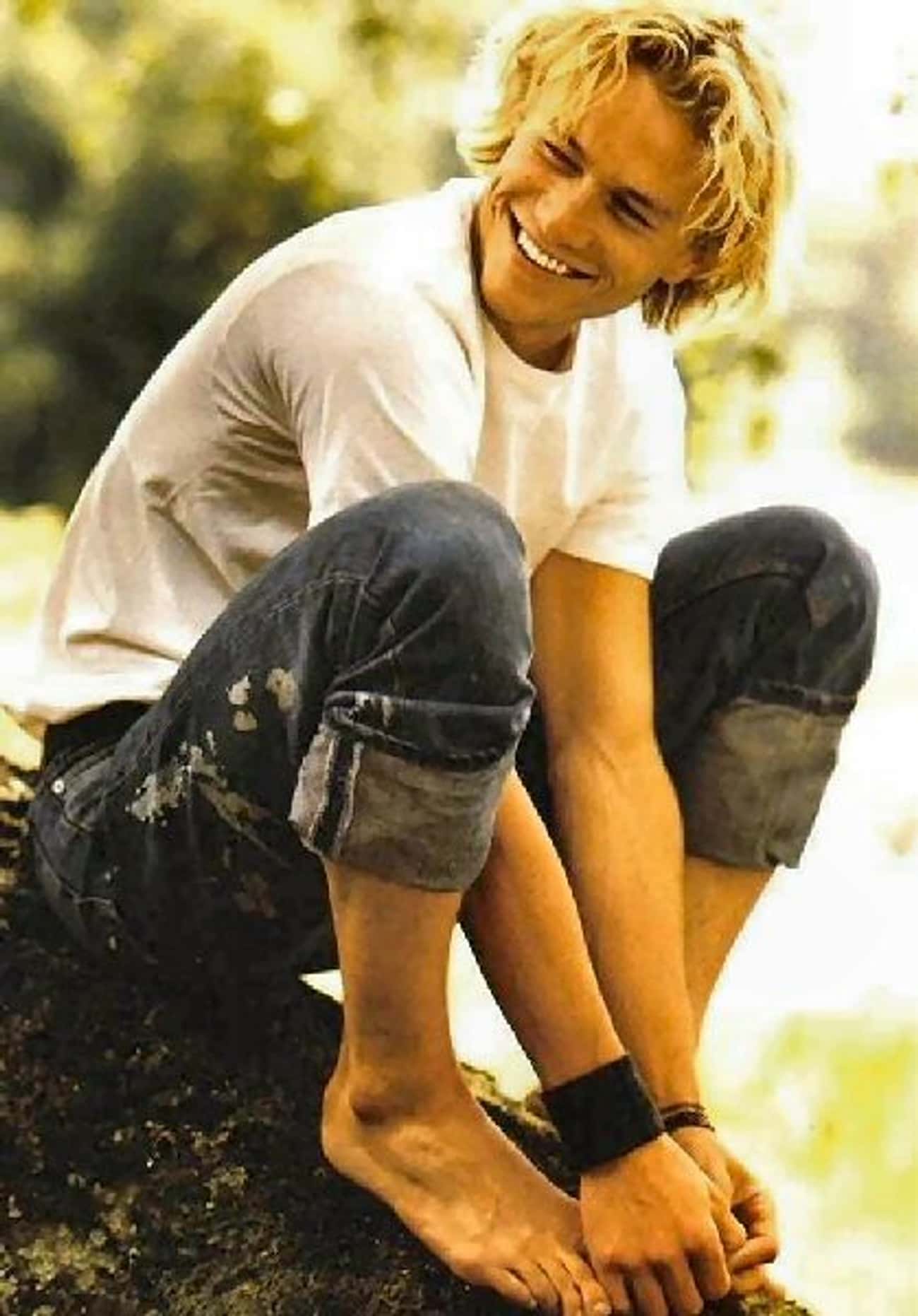 Young Heath Ledger in White T-Shirt and Blue Jeans