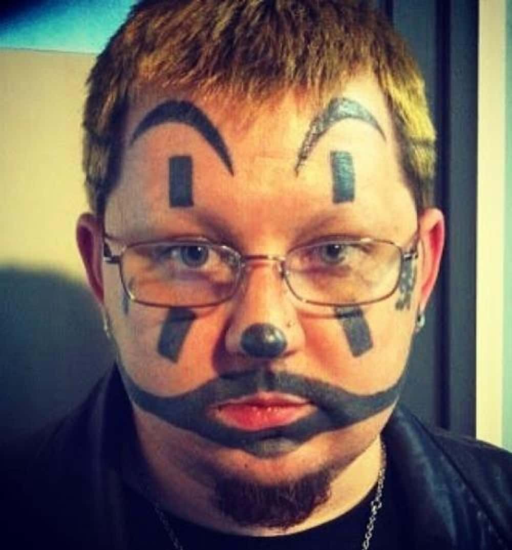 Resume Builder Always Ready For An Insane Clown Posse Show Photo U1?w=1000&fm=jpg&fit=crop&q=60