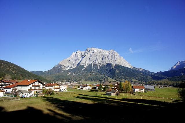 Why Don't Mountains Get Cold In The Winter?