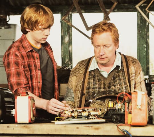 Ron and Arthur Weasley Were Both Almost Killed Off