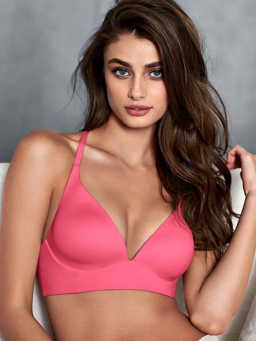 Taylor Marie Hill Bikini Pics  Hot Body, Swimsuit, and 