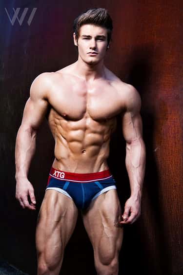 Guys hot muscle Hot Male