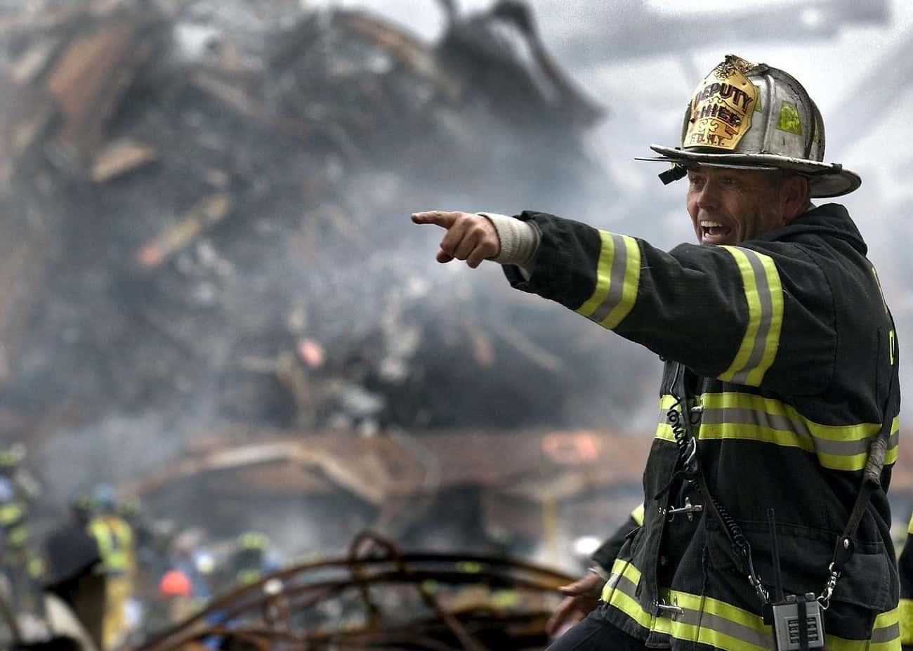 Firefighter Directs the FDNY Through The Wreckage