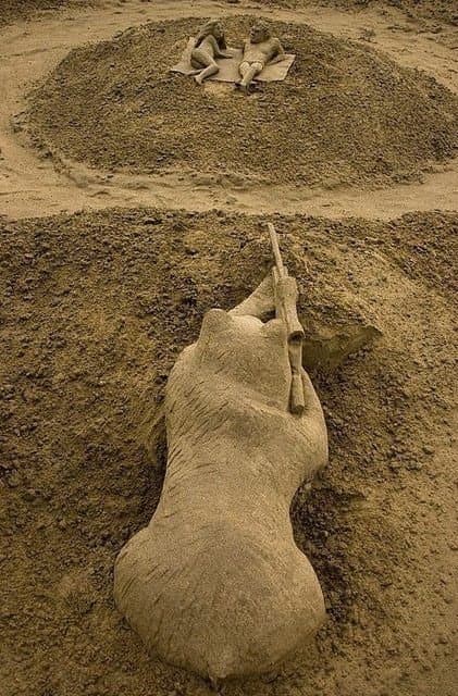 36 Funny (But Amazing) Sand Sculptures That Will Blow Your Mind