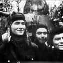 Soviet Tank Crew Smiles For The Camera, 1941 on Random Old School Pictures from World War 2