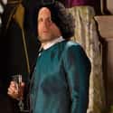 Haymitch in the Books: Your Paunchy, Curly-Haired Drunk Guy on Random Hunger Games SHOULD Have Looked Like In Movies