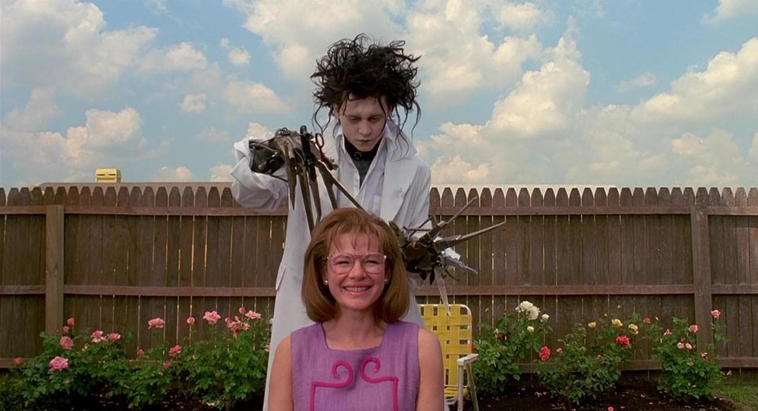 Edward Scissorhands Facts, Triva, Easter Eggs