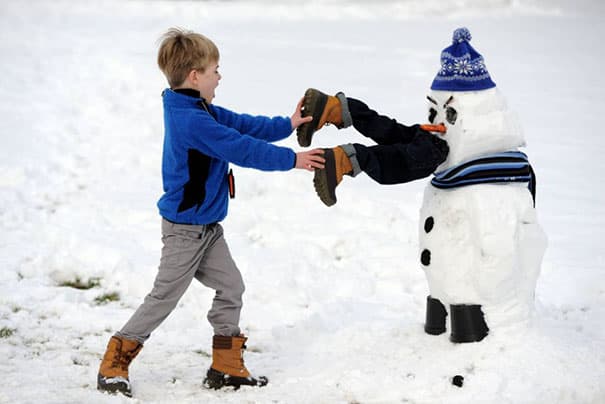 Vigilante Snowman Assures You That Your Bully Is No Longer an Issue