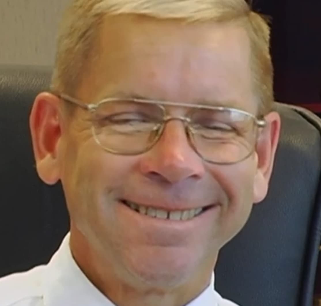 Funny 90s Glasses Pictures, Ranked