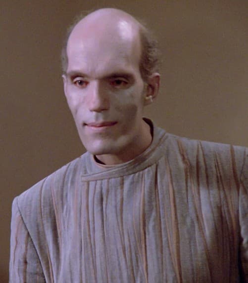 Best Star Trek Characters | List of Popular Star Trek Captains and Crew