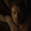 That Time When Myranda And Violet Freed Theon's Imprisoned Appendage on Random Times Game of Thrones Added Sex That's Not in the Books