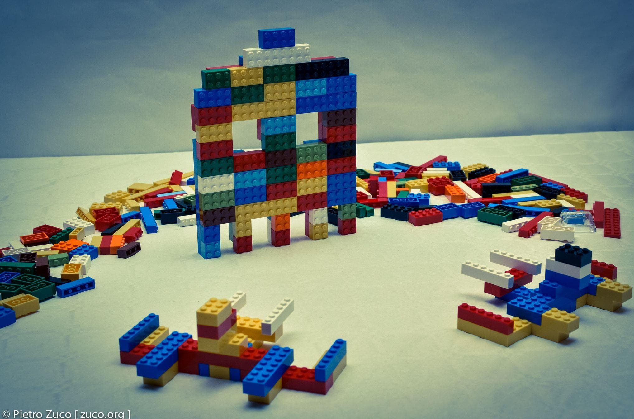34 Lego Fails Even Your Kid Would Have Built Better