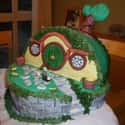 Party in the Shire! on Random Amazing Nerdy Cakes That Are Too Geeky to Eat