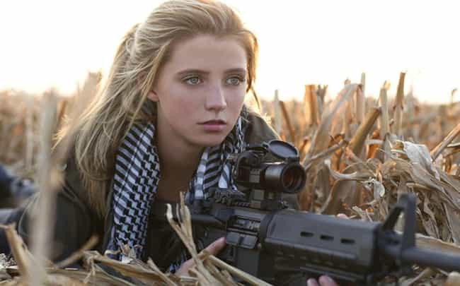 Bilderesultat for sexy military girl