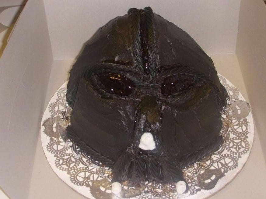 Image of Random Nerdy Cakes That Were Total Fails