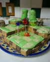 When Your Minecraft Cake Steps on a Landmine on Random Nerdy Cakes That Were Total Fails