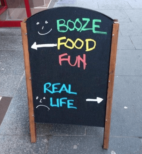25 Funny Bar Signs You'd Cheers To