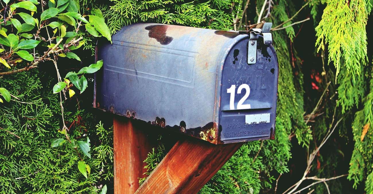 It&#39;s Illegal to Leave Something in a Friend&#39;s Mailbox