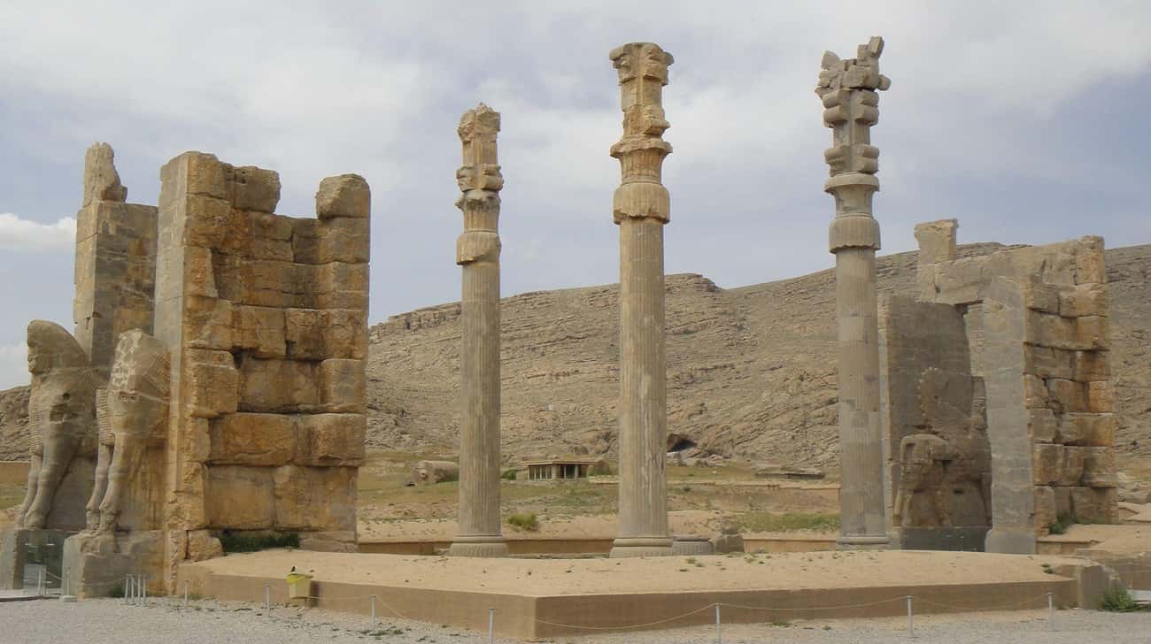 Alexander the Great Sacked Persepolis in a Drunken Rage