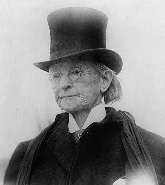 20 Crazy Medal of Honor Stories You Wouldn't Believe