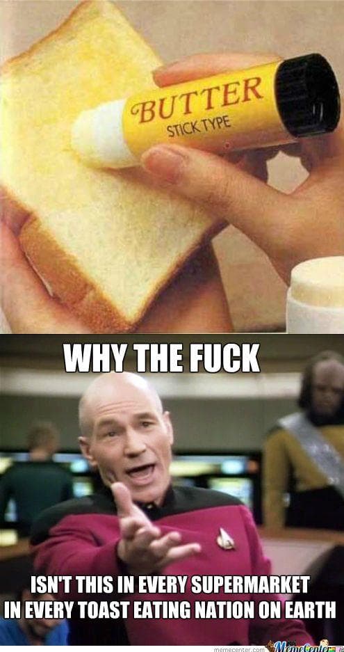 Kirsten Dunst as Marie-Antoinette Josèphe Jeanne de Habsbourg-Lorraine in:  Marie Antoinette (2006) by Sofia Coppola □ Make-up by Jean-Luc Russier :  r/PeriodDramas, image size:710x1344