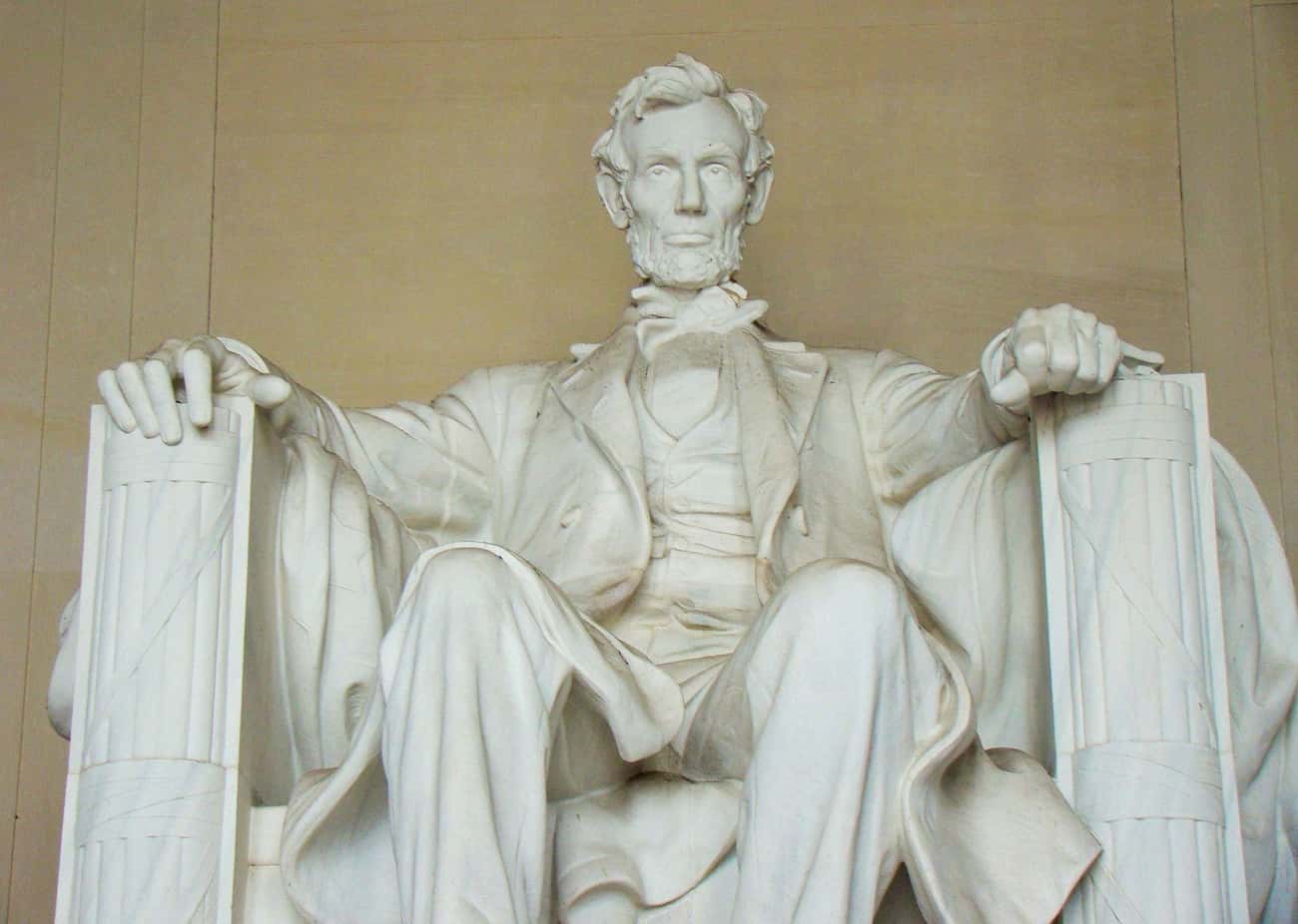 There Are Fasces All Over the Lincoln Memorial
