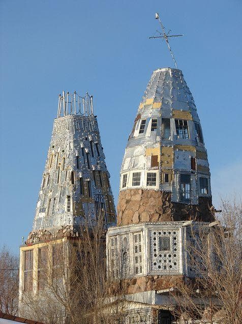 11 Absurdly Crazy Buildings Made from Trash and Recycled Materials