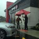 Weathering The Storm on Random Heartwarming Acts of Kindness Caught on Camera