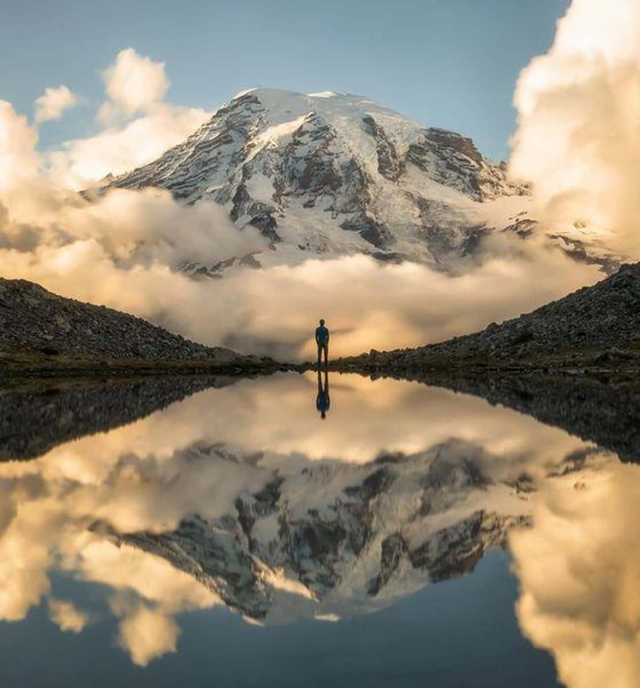 Washington&#39;s Mount Rainier Is One of the Deadliest Hikes in the World